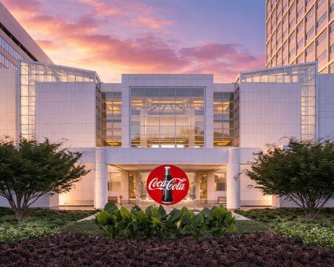 Coca-Cola stock closes higher; what could move KO next week