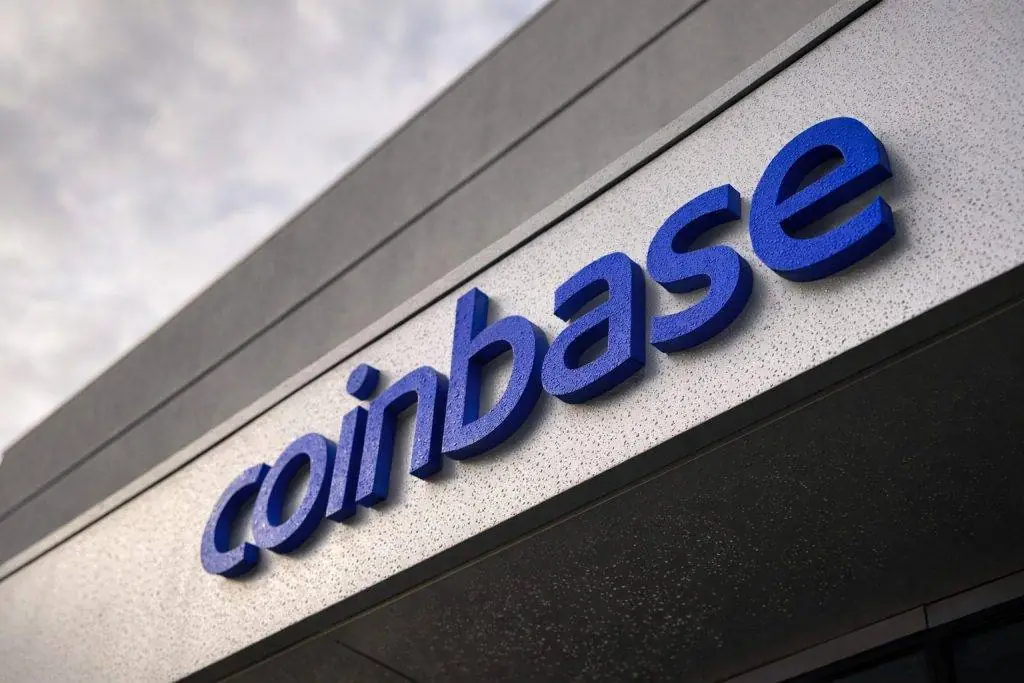 Coinbase stock slides nearly 6% as bitcoin dips under $85,000; Washington crypto talks loom