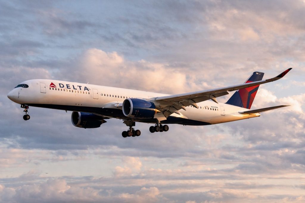 Delta stock heads into the open after a 4% slide as tariff jitters and new “basic” premium fares hit focus