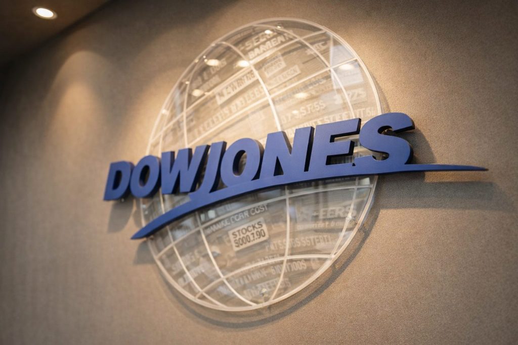 Dow Jones futures drop on Trump tariff threat as Wall Street sets up for Netflix, PCE week