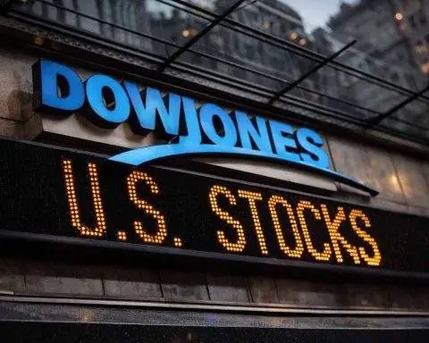 Dow Jones jumps 589 points as Trump backs off Greenland tariffs; futures edge up before PCE