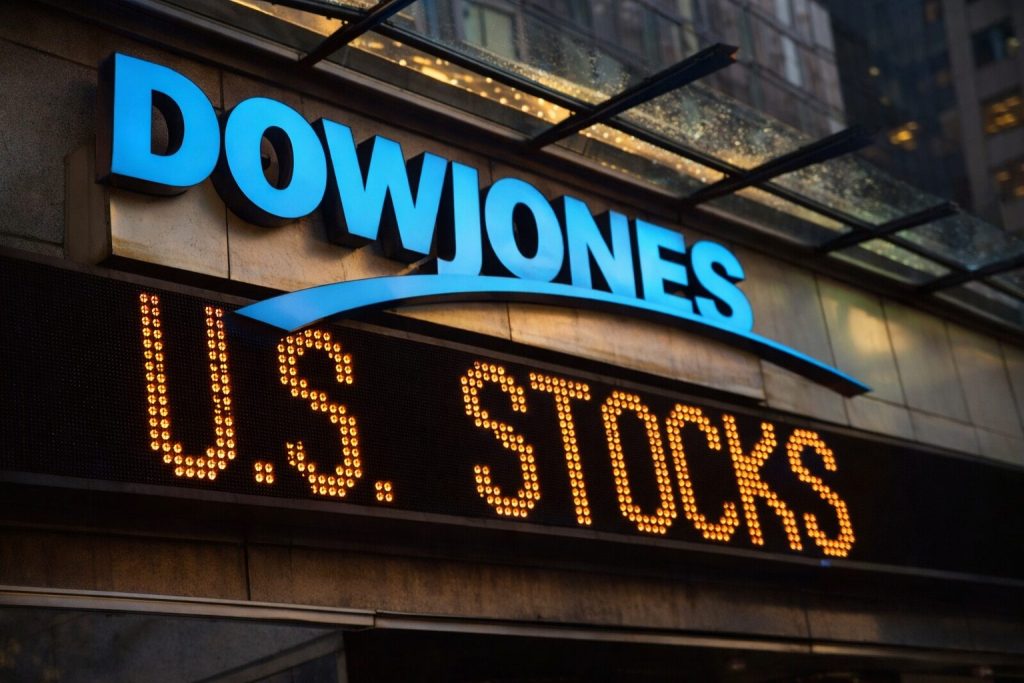Dow Jones slides 285 points on Intel shock — here’s what Wall Street watches next week