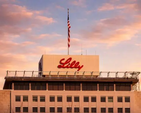 Eli Lilly stock (LLY) edges higher after hours today as drug-pricing reset and January catalysts loom