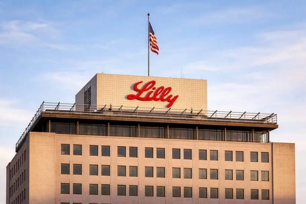 Eli Lilly stock price slips after-hours as hospitals push back on new 340B data rule