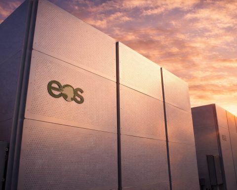 EOSE stock jumps 13% as energy-storage names rally to start 2026