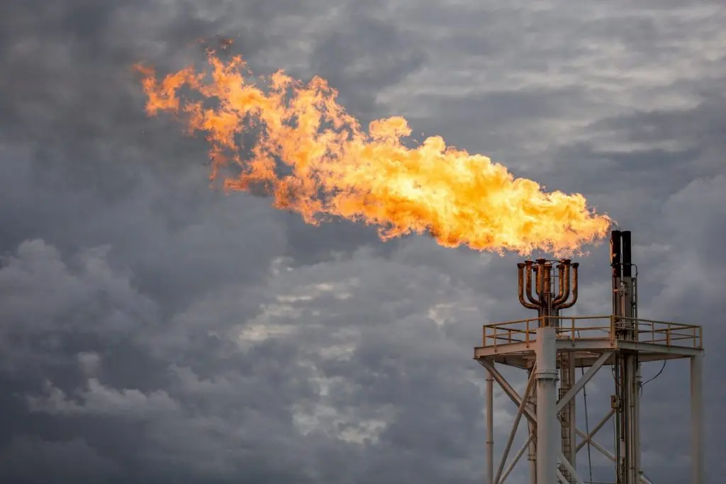 EQT slides as U.S. natural gas futures sink on LNG feedgas drop