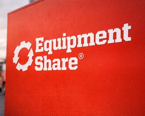 EquipmentShare stock price: EQPT ends IPO debut up 33% — what to watch before Monday