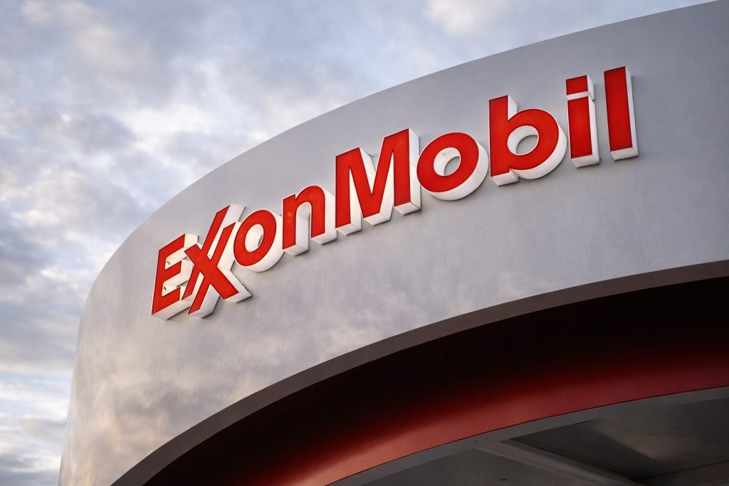 Exxon Mobil stock jumps as oil hits five-month high on Iran fears, earnings up next