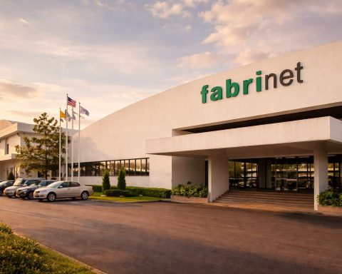 Fabrinet stock (FN) heads into MLK Day pause: what investors watch next week