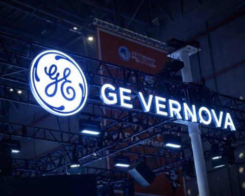 GE Vernova stock (GEV) rises even as a Japan wind delay puts turbines back in focus