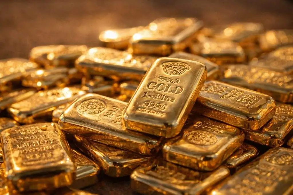 Gold price nears $5,000 again as banks lift forecasts; traders eye Fed next week