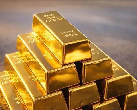 Gold price set for a bumpy week after historic slide from record highs