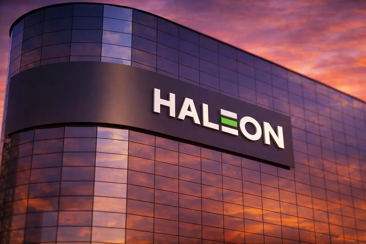 Haleon PLC stock edges lower after executive share-deal filing, with earnings in focus