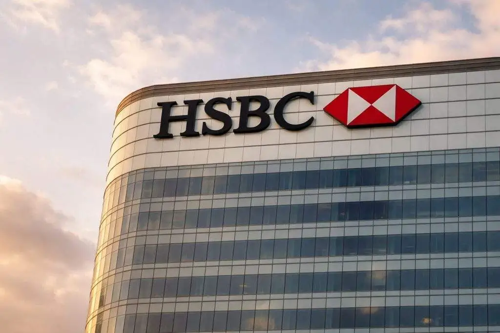 HSBC stock price slips into holiday-shortened week as investors eye Singapore insurance review