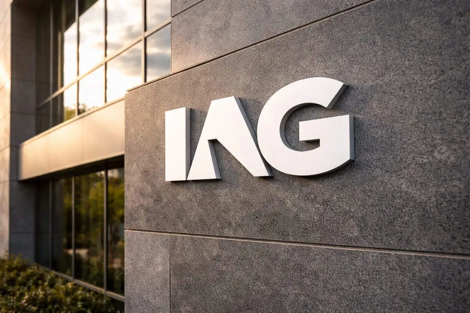 IAG share price: analysts see 20% upside after a £10,000 stake nearly triples