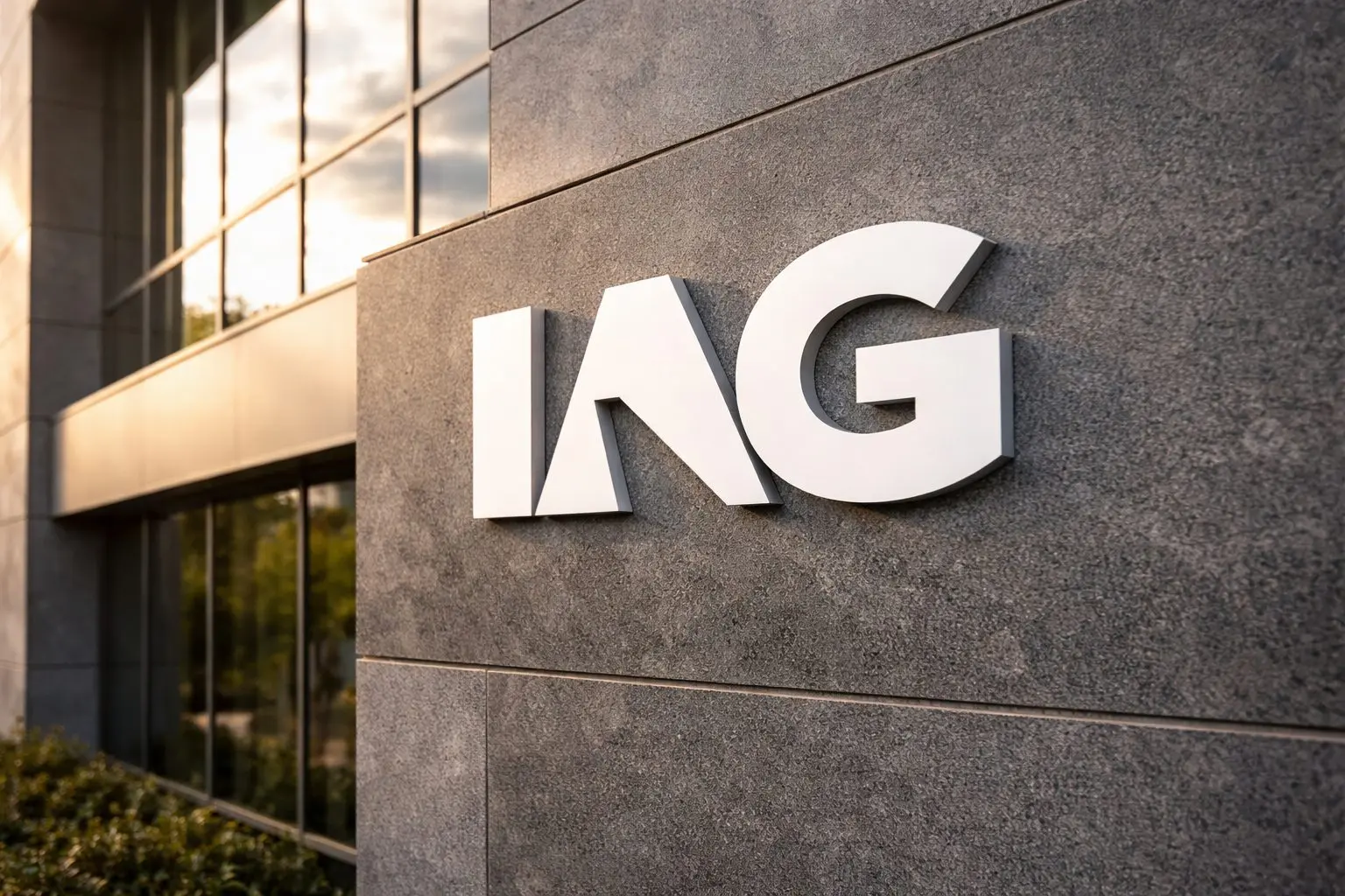 IAG share price drops: what’s moving International Consolidated Airlines Group stock today