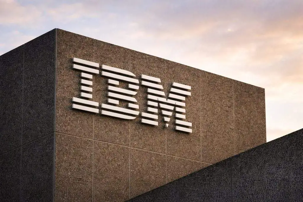 IBM, Expedia and AIG land on new “avoid” lists as S&P 500 jitters return
