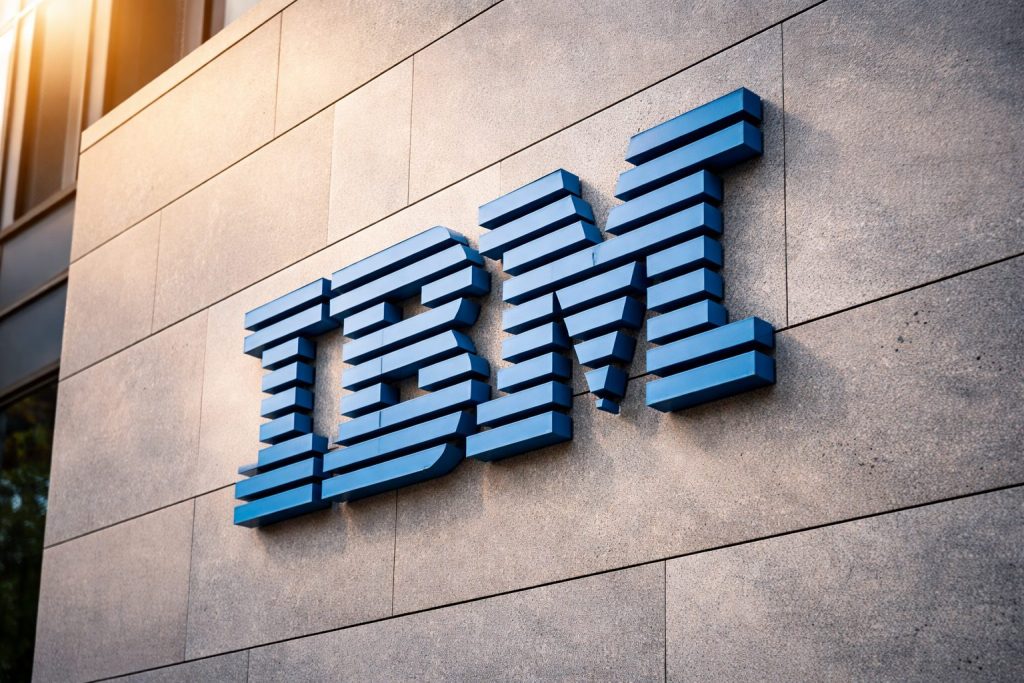 IBM stock slides as traders weigh fresh earnings pop against 2026 execution test