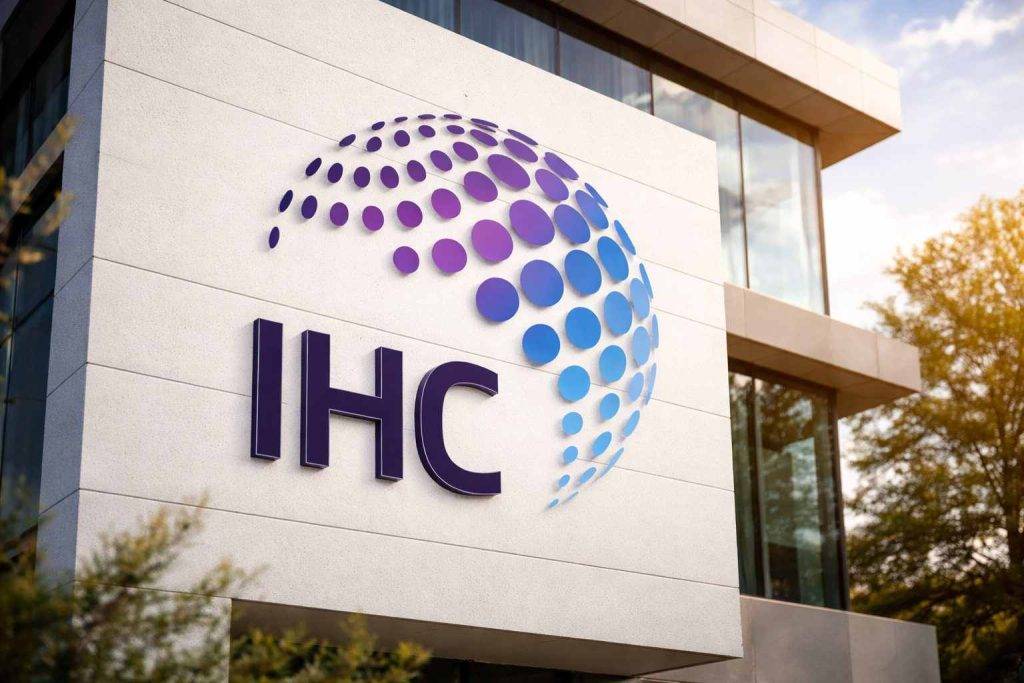IHC stock price holds near 400 dirhams after Davos tie-ups — what to watch next on ADX