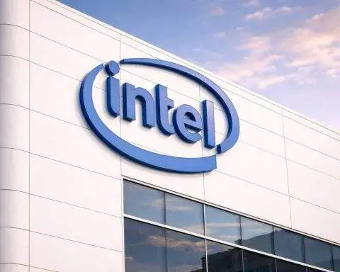 Intel stock price plunges 17% after weak outlook, putting the chip turnaround back on trial