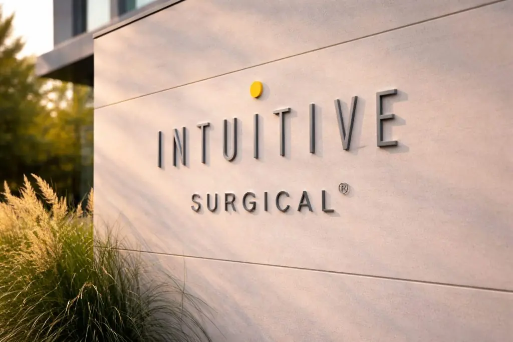Intuitive Surgical stock slips again as 2026 da Vinci outlook keeps pressure on ISRG