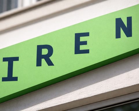 IREN stock drops 6% as Nvidia’s CoreWeave deal jolts AI data-center trade