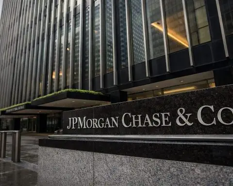 JP Morgan stock slips after earnings as Apple Card reserve and softer deal fees linger