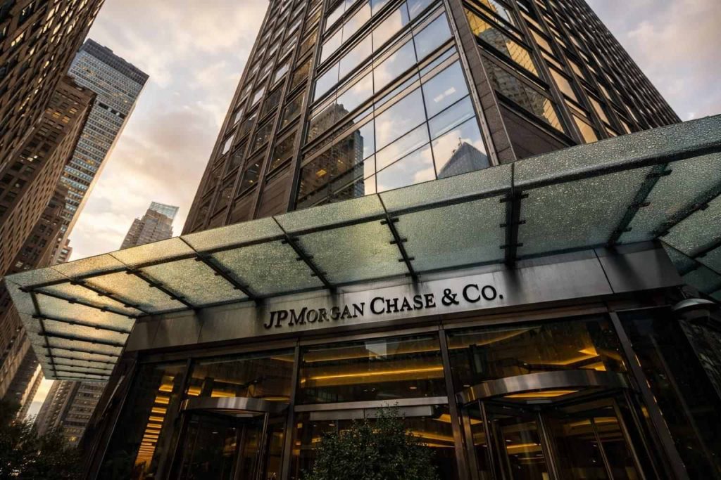 JPMorgan lawsuit threat and credit-card cap: what to watch in U.S. financial stocks next week