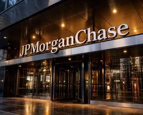 JPMorgan stock price watch: JPM eases after-hours as Trump lawsuit and Fed meeting crowd the tape
