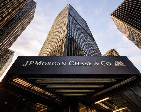 JPMorgan stock slips as Trump taps Warsh for Fed — what traders watch next week