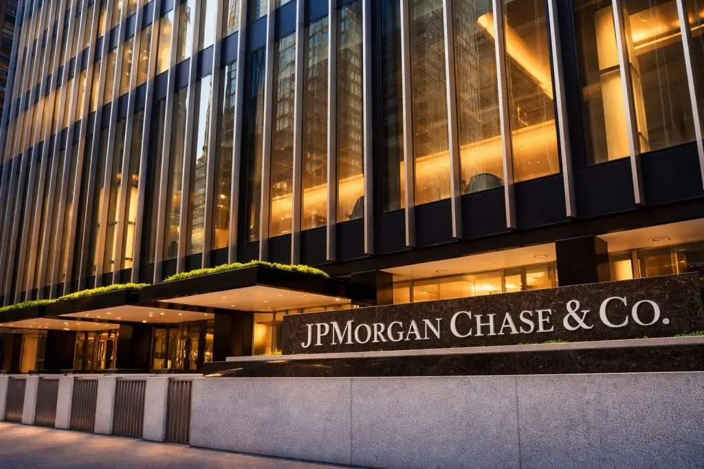 JPMorgan stock today: JPM steadies as jobs report and Jan. 13 earnings come into focus