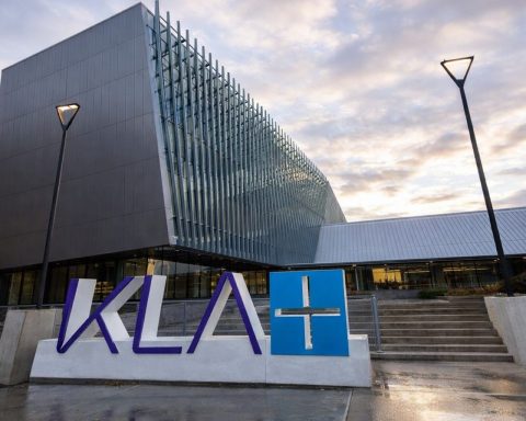 KLA stock slides despite a new $1,800 target as tariff jitters hit tech ahead of earnings