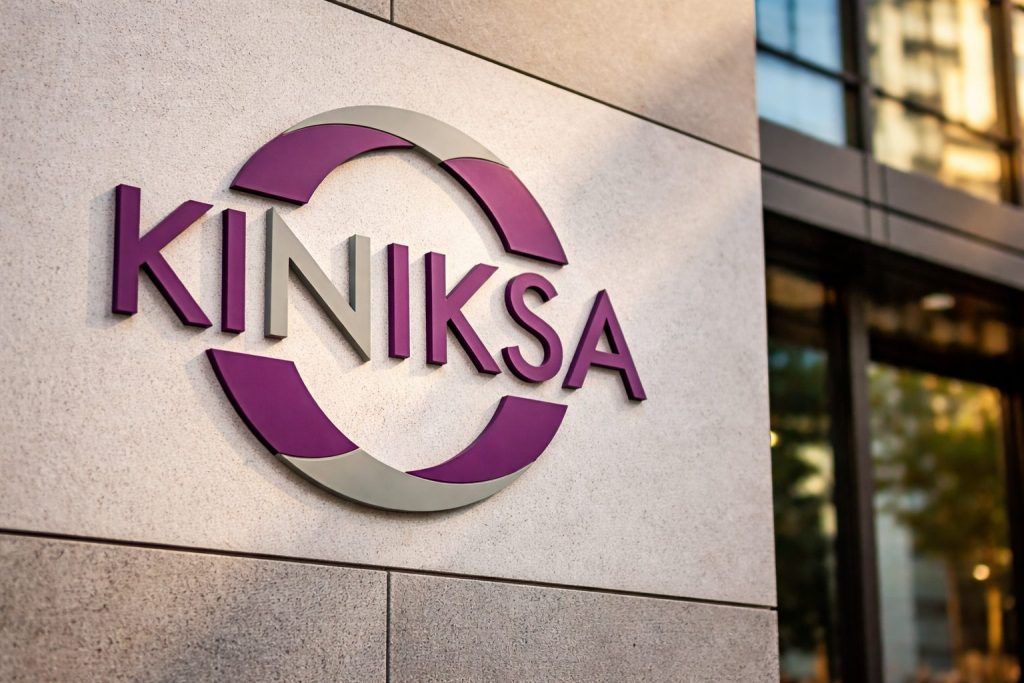 KNSA stock slides 6% after Kiniksa maps out $900–$920 million ARCALYST outlook — what’s next