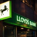 Lloyds share price slips under £1 as UK housing cools and results near