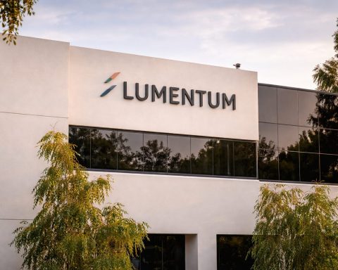 Lumentum stock falls 4% as traders weigh Citi, Susquehanna target hikes before Feb. 3 results
