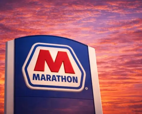 Marathon Petroleum stock jumps nearly 6% premarket as Venezuela oil bets lift U.S. refiners