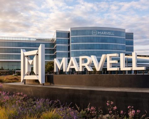 Marvell stock price rises after an early spike as chip shares rebound; Intel earnings next