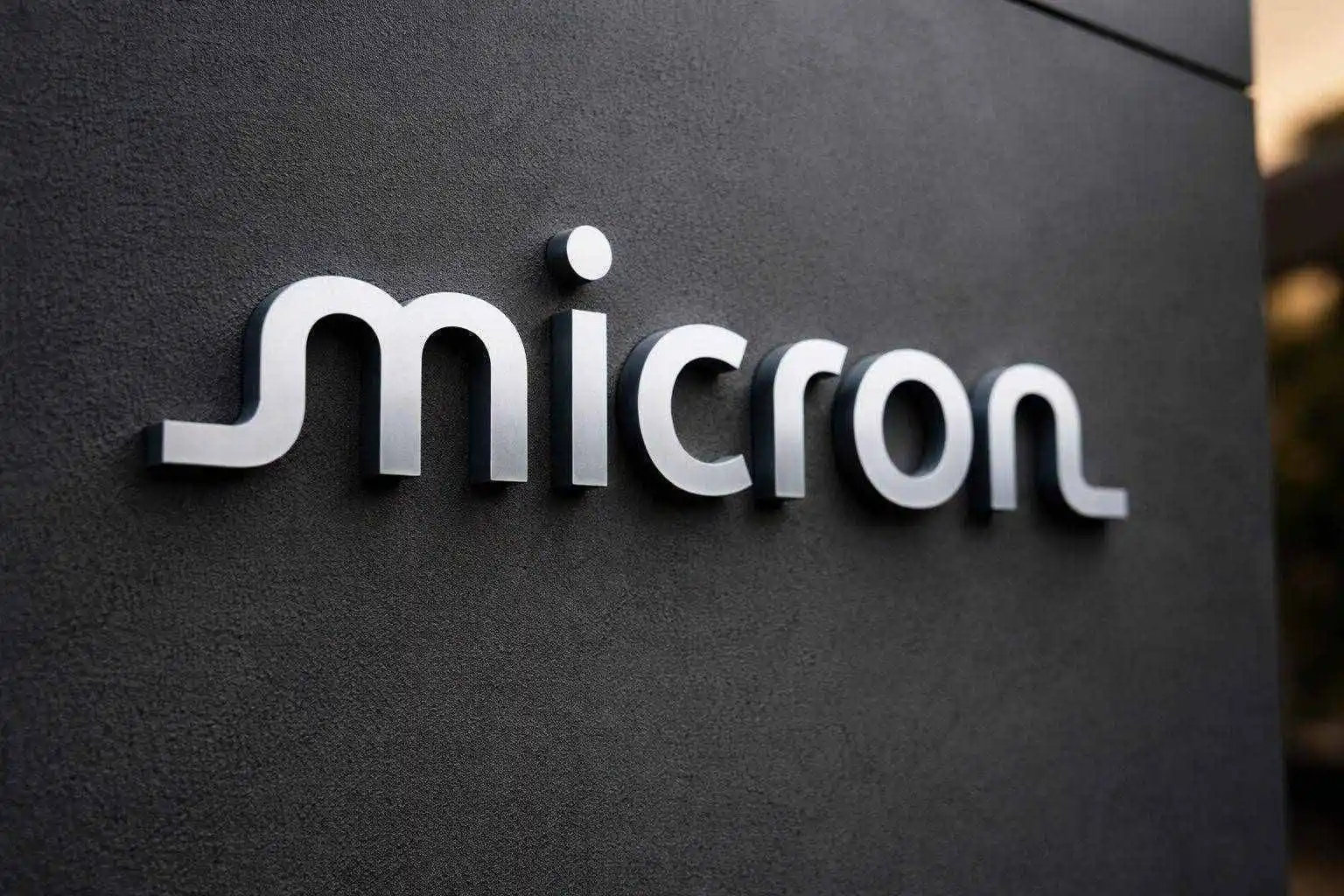 Micron Technology Stock Price Falls as $25 Billion Spending Plan Overshadows AI Forecast
