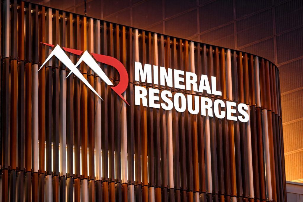 Mineral Resources (ASX:MIN) jumps to 52-week high as miners rally — what to watch next