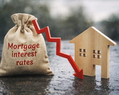 Mortgage rates today: Trump’s $200B bond order lifts Rocket Companies stock, loanDepot premarket