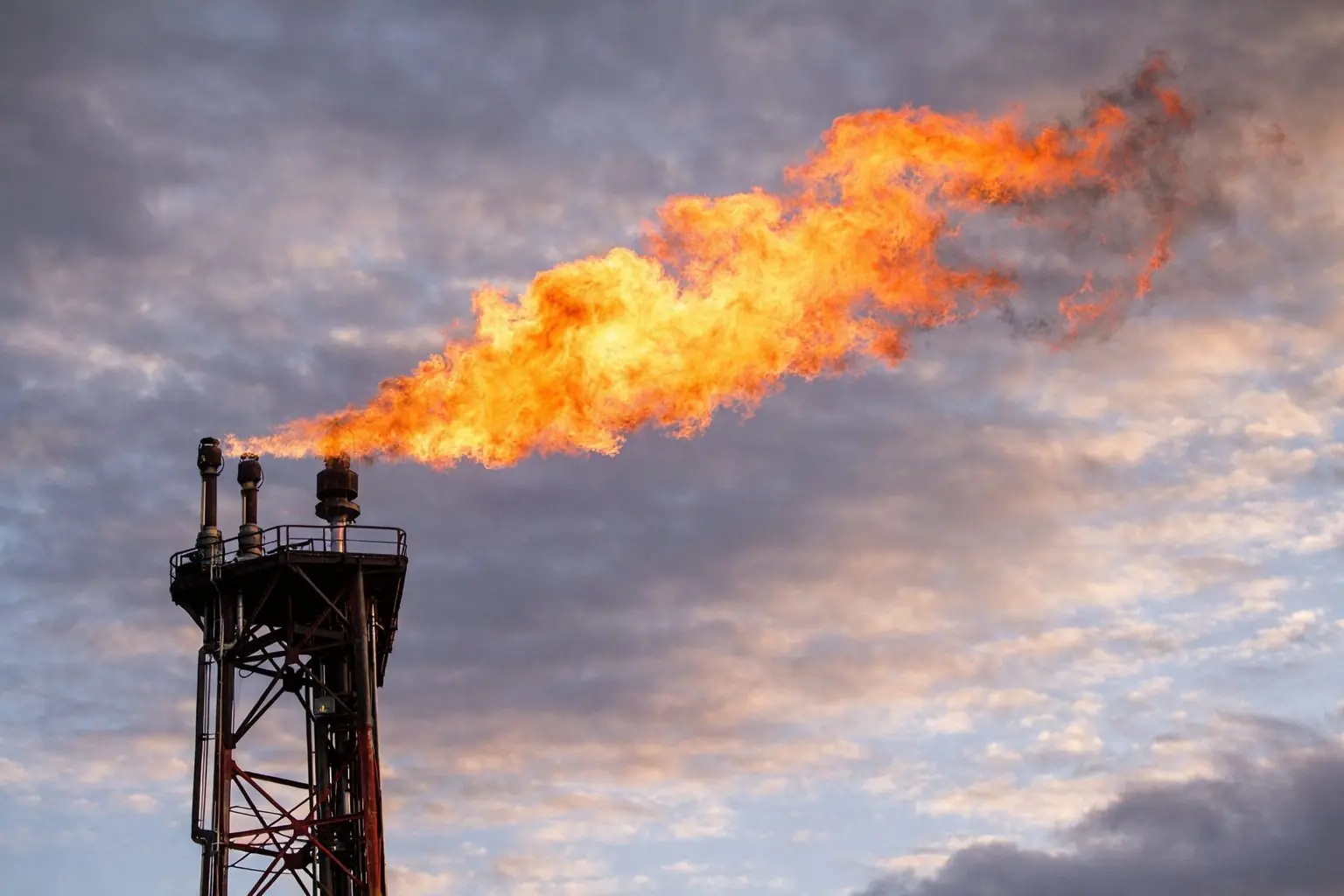 Natural gas price today: UNG slides as Henry Hub futures pull back ahead of U.S. storage data