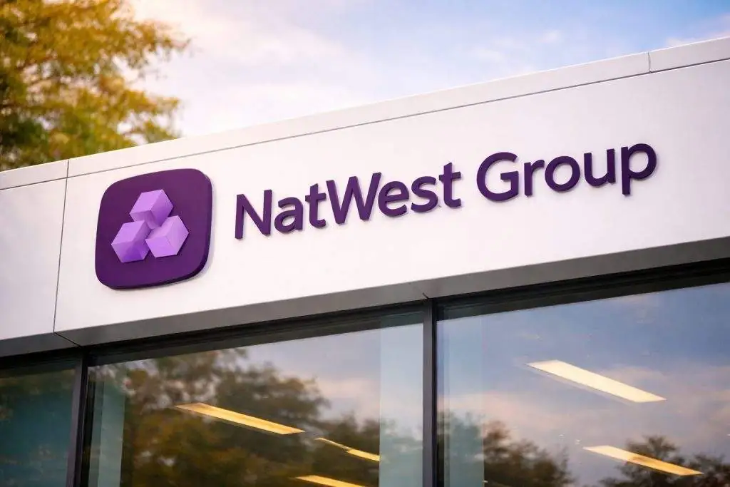 NatWest share price: why NWG fell Friday as buybacks and rate bets line up the next catalyst