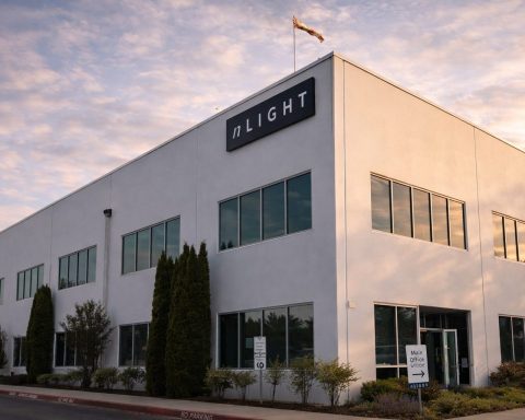 nLIGHT stock jumps after early Q4 revenue tops guidance; Needham lifts target to $48