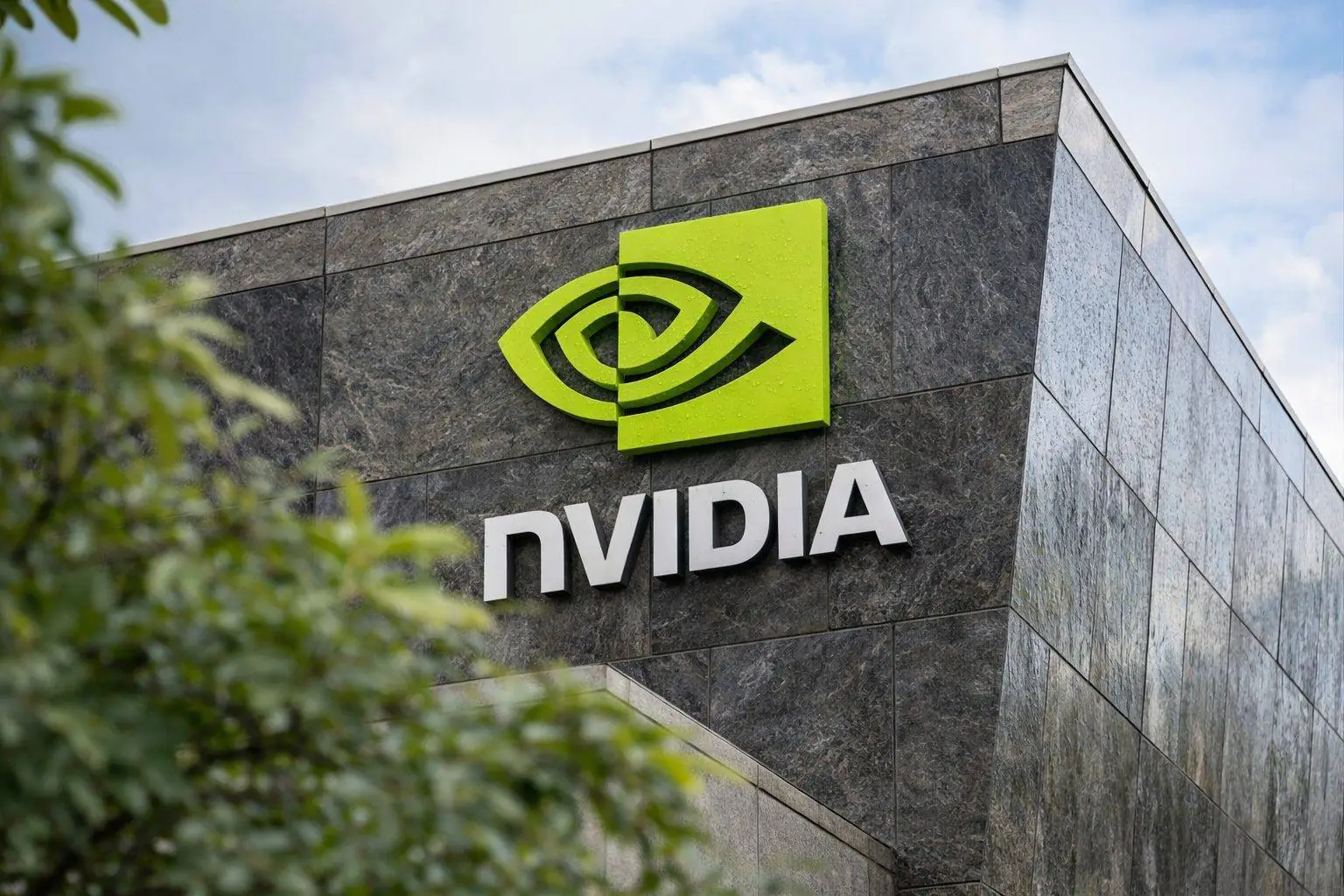 Nvidia stock price in focus: OpenAI funding twist, Microsoft jitters set up a volatile week for AI stocks