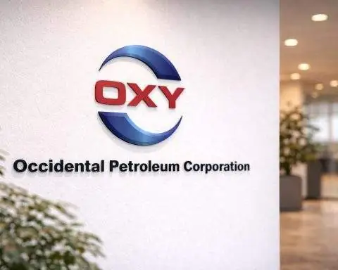 Occidental Petroleum (OXY) stock rises into the weekend as oil jumps; storm and earnings in focus