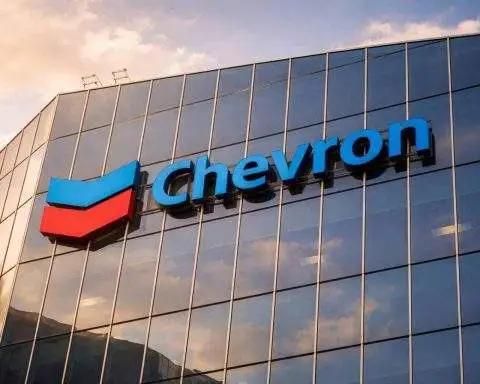 Oil stocks brace for holiday week as Chevron Venezuela license and $60 oil collide