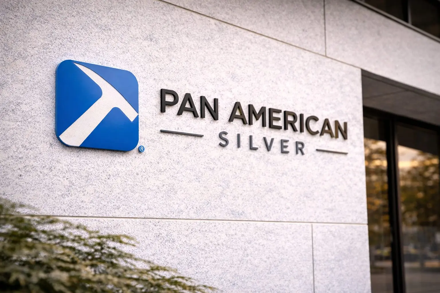 PAAS stock pops premarket as silver tops $100 and Pan American’s 2026 outlook stays in play