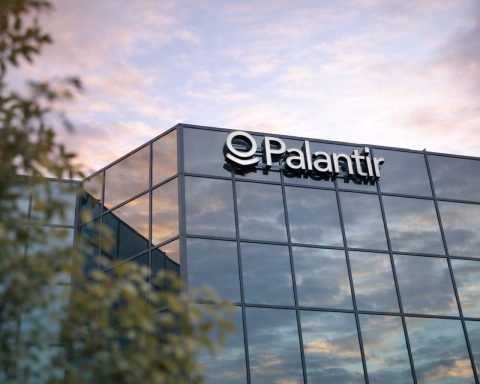 Palantir stock drops 3% into MLK market break as PLTR earnings date nears