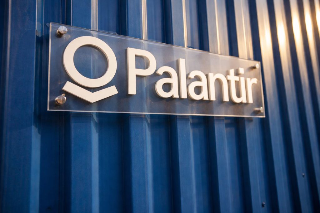 Palantir stock price flat as HD Hyundai deal lands, with earnings next in focus