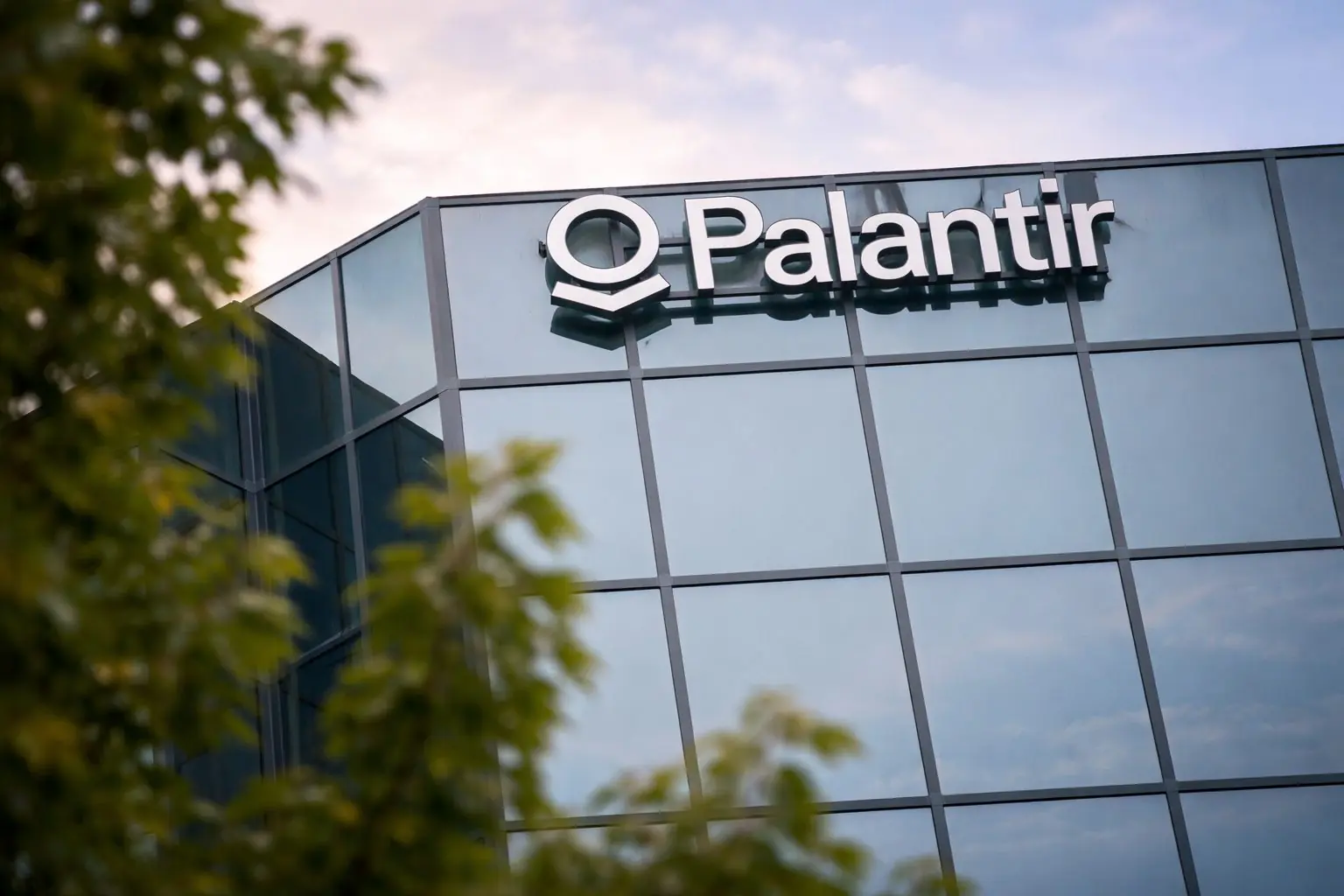 Palantir stock price today: PLTR steadies after 5% drop as DHS ICE AI disclosure lands